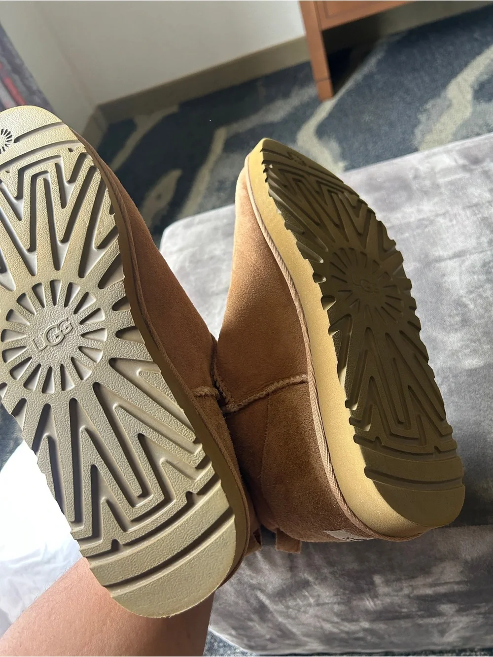 Mens Mini Uggs Size 13 Good Used Condition